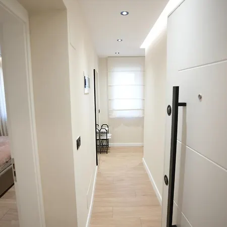 Huqi Luxury 2 * Tirana