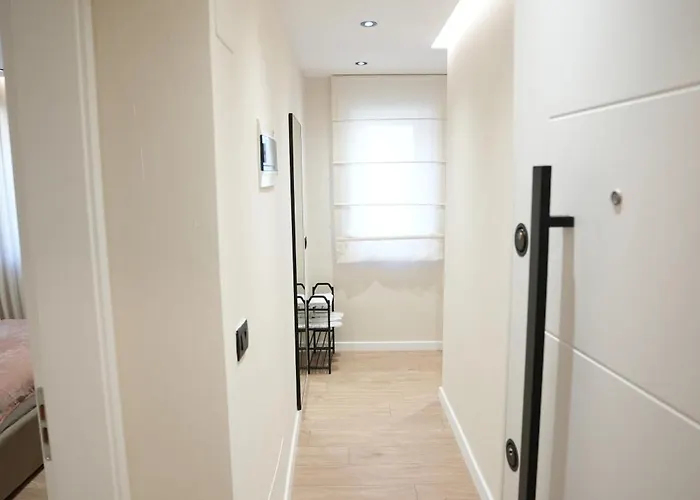 Huqi Luxury 2 * Tirana